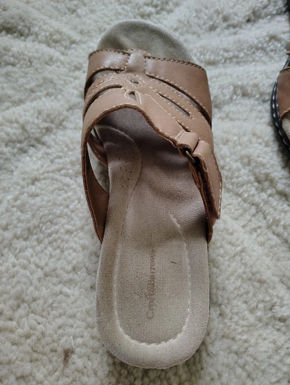 Croft & Barrow Women's Size 7.5 Tan Sandals